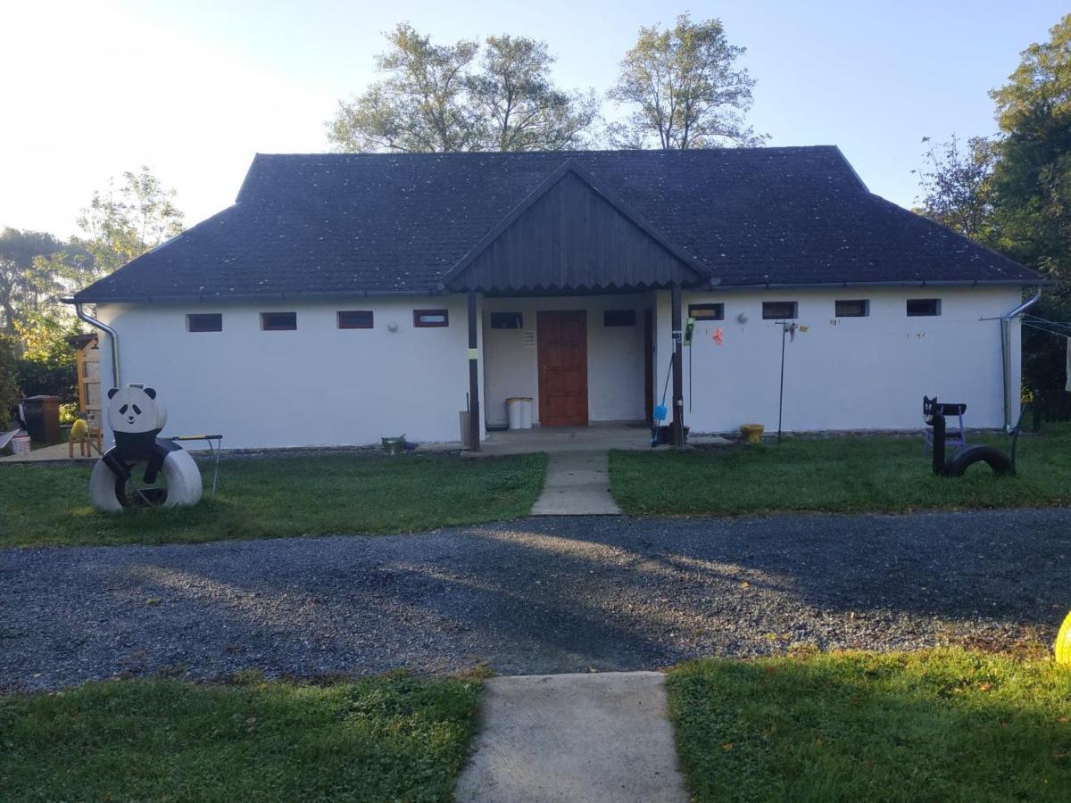 Goecsej Voelgye Kemping Kustánszeg Exterior foto